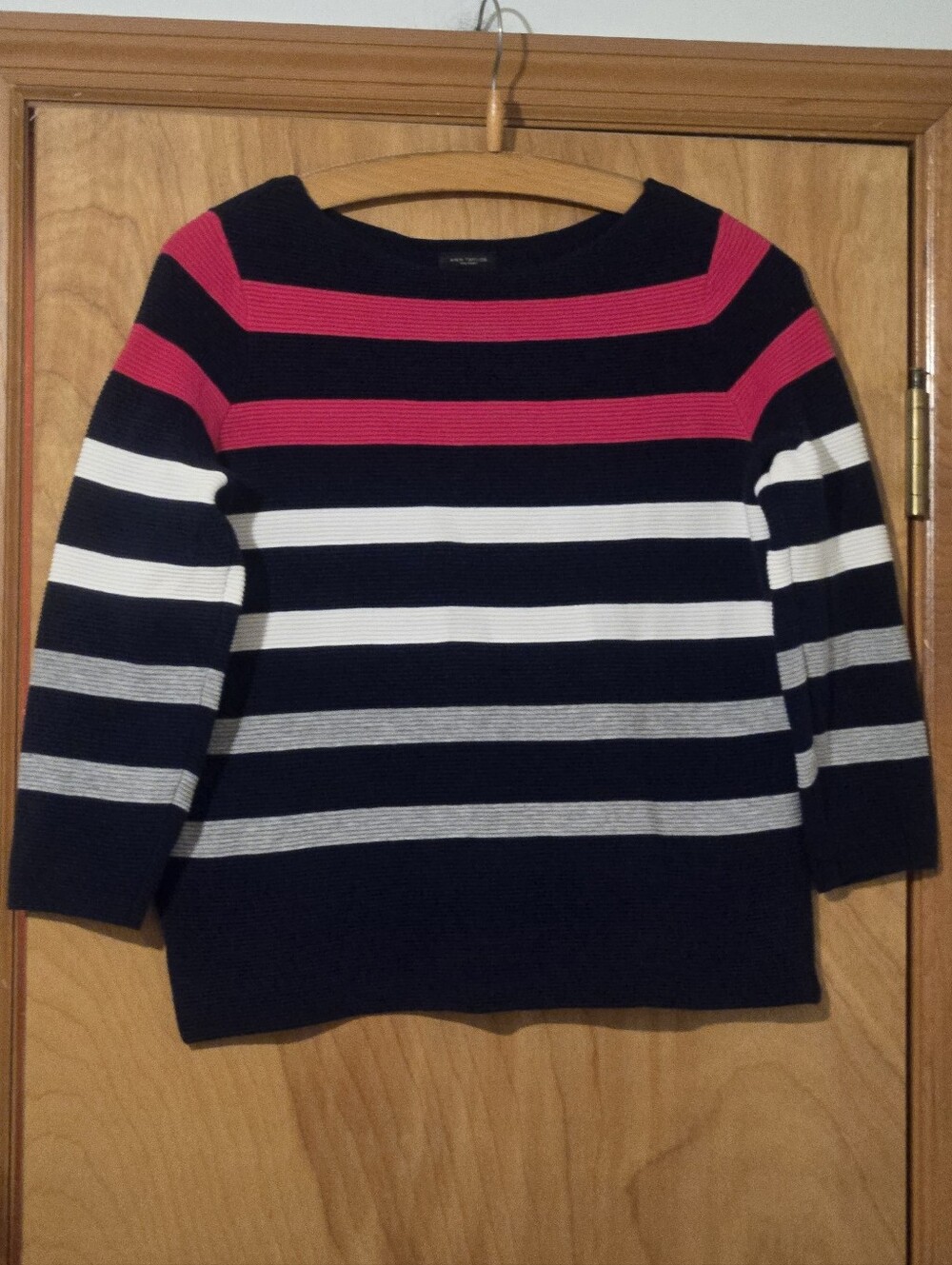Ann Taylor Navy, White, Red Striped Boatneck Cropped Sweater Size S